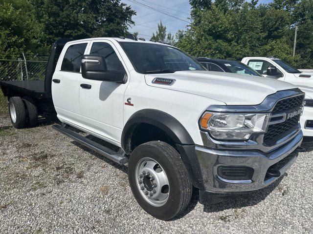 2024 RAM Ram 5500 Chassis Cab RAM 5500 TRADESMAN CHASSIS CREW CAB 4X4 84 CA