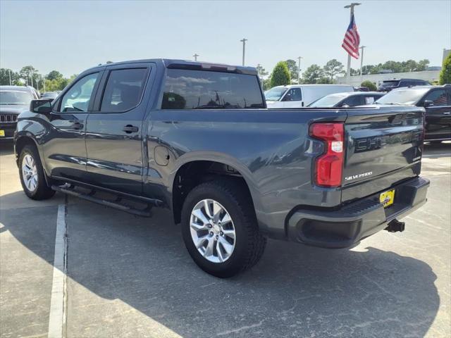 2020 Chevrolet Silverado 1500 2WD Crew Cab Short Bed Custom