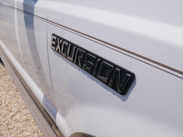 2004 Ford Excursion Eddie Bauer