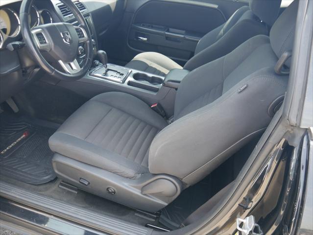 2012 Dodge Challenger SXT