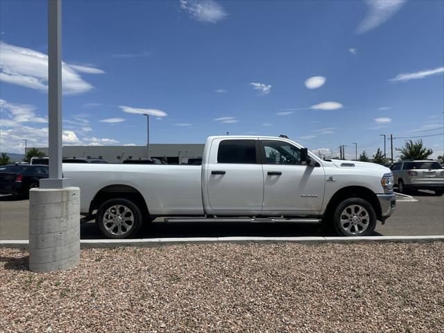 2022 RAM 3500 Lone Star Crew Cab 4x4 8 Box