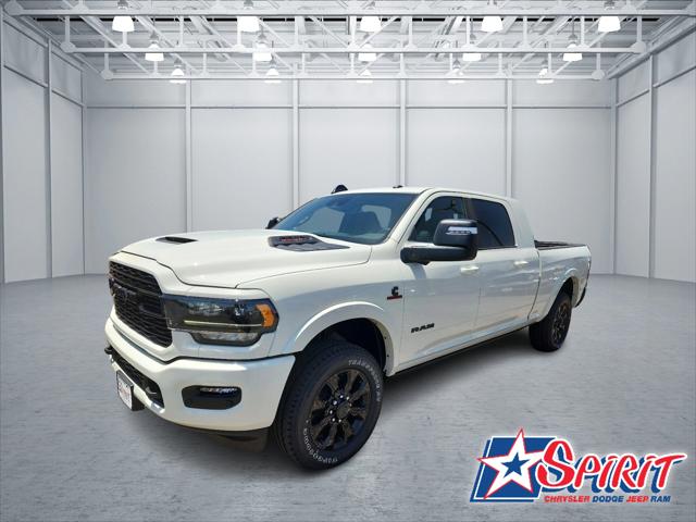 2024 RAM Ram 3500 RAM 3500 LIMITED MEGA CAB 4X4 64 BOX