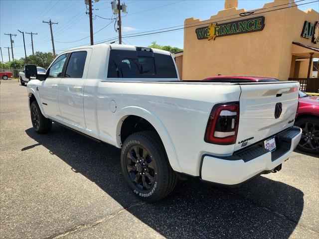 2024 RAM Ram 3500 RAM 3500 LIMITED MEGA CAB 4X4 64 BOX