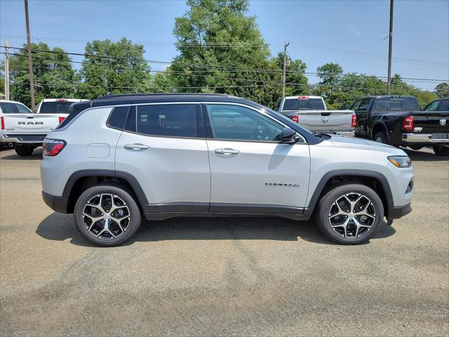 2024 Jeep Compass COMPASS LIMITED 4X4