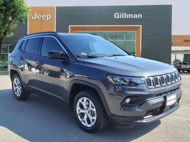 2024 Jeep Compass COMPASS LATITUDE 4X4