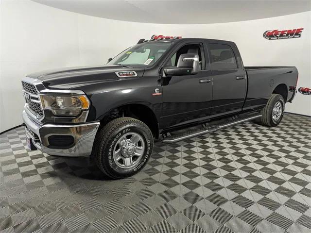 2024 RAM Ram 2500 RAM 2500 TRADESMAN CREW CAB 4X4 8 BOX