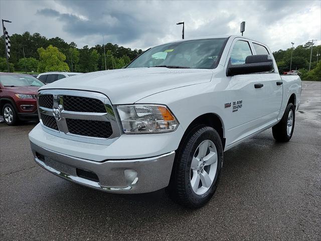 2024 RAM Ram 1500 Classic RAM 1500 CLASSIC TRADESMAN CREW CAB 4X4 57 BOX