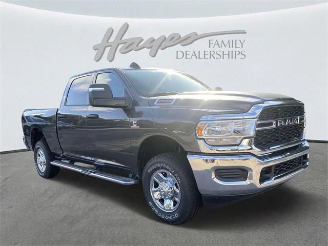 2024 RAM Ram 2500 RAM 2500 TRADESMAN CREW CAB 4X4 64 BOX