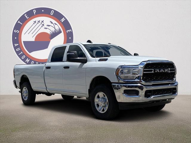 2024 RAM Ram 2500 RAM 2500 TRADESMAN CREW CAB 4X4 8 BOX