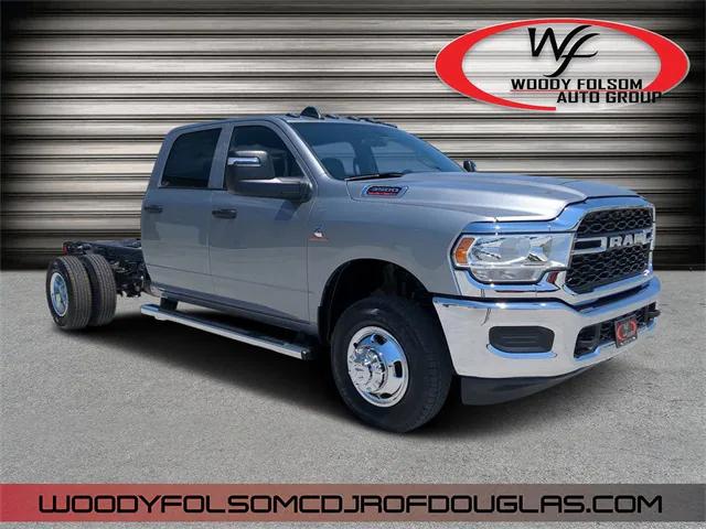 2024 RAM Ram 3500 Chassis Cab RAM 3500 TRADESMAN CREW CAB CHASSIS 4X4 60 CA