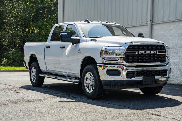 2024 RAM Ram 2500 RAM 2500 TRADESMAN CREW CAB 4X4 64 BOX