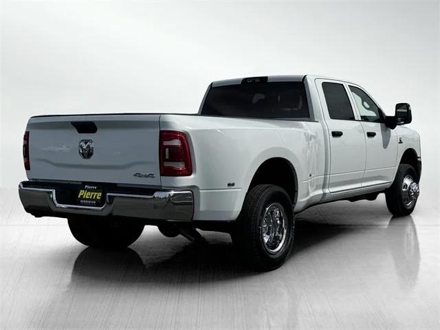 2024 RAM Ram 3500 RAM 3500 TRADESMAN CREW CAB 4X4 8 BOX