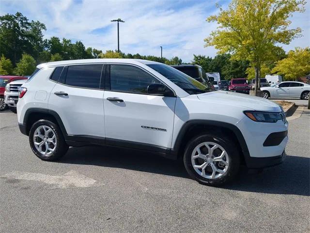 2024 Jeep Compass COMPASS SPORT 4X4