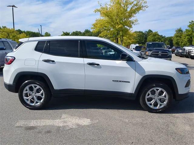 2024 Jeep Compass COMPASS SPORT 4X4