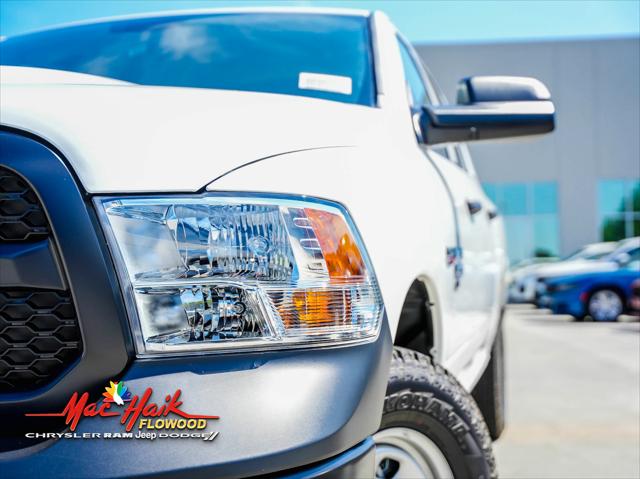 2024 RAM Ram 1500 Classic RAM 1500 CLASSIC TRADESMAN QUAD CAB 4X4 64 BOX