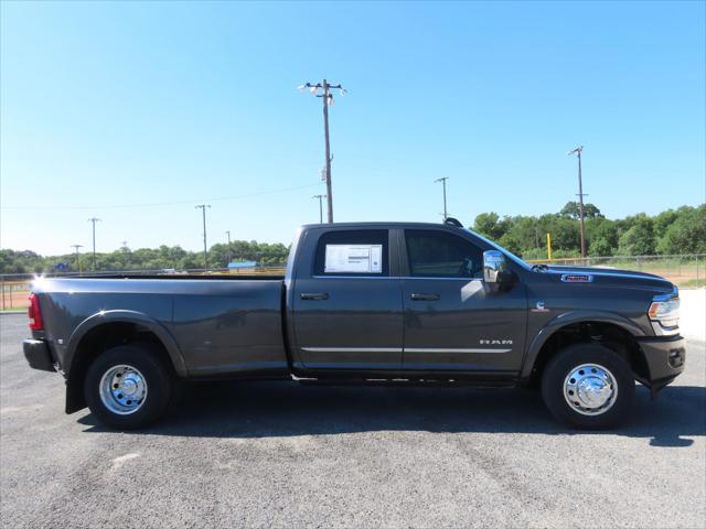 2024 RAM Ram 3500 RAM 3500 LIMITED CREW CAB 4X4 8 BOX