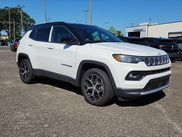 2024 Jeep Compass COMPASS LIMITED 4X4