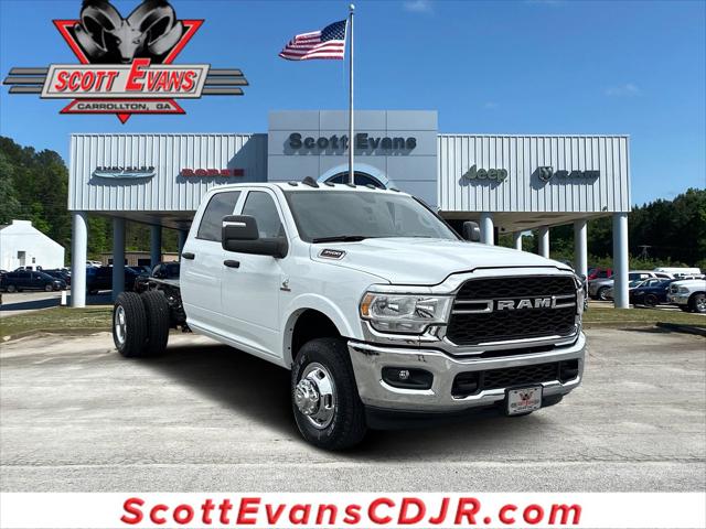 2024 RAM Ram 3500 Chassis Cab RAM 3500 TRADESMAN CREW CAB CHASSIS 4X4 60 CA