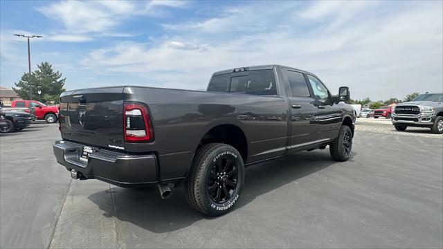 2024 RAM Ram 3500 RAM 3500 LARAMIE CREW CAB 4X4 8 BOX