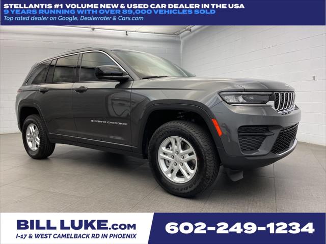 2024 Jeep Grand Cherokee GRAND CHEROKEE LAREDO 4X2