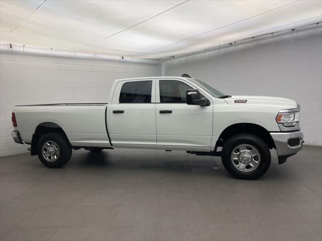 2024 RAM Ram 2500 RAM 2500 TRADESMAN CREW CAB 4X4 8 BOX