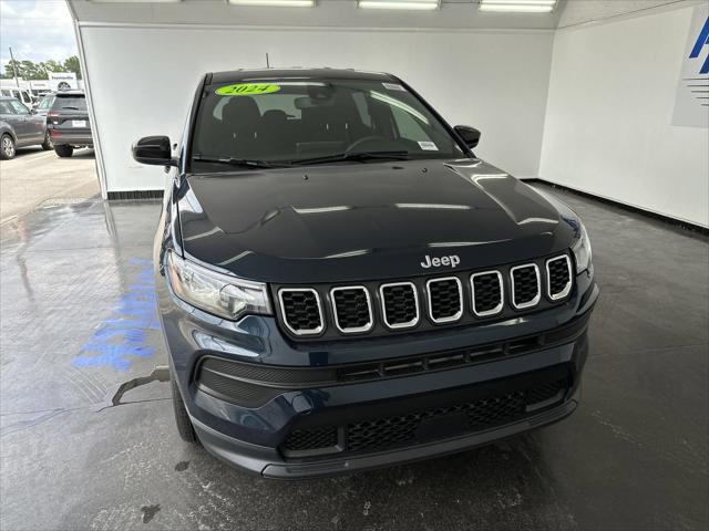 2024 Jeep Compass COMPASS SPORT 4X4