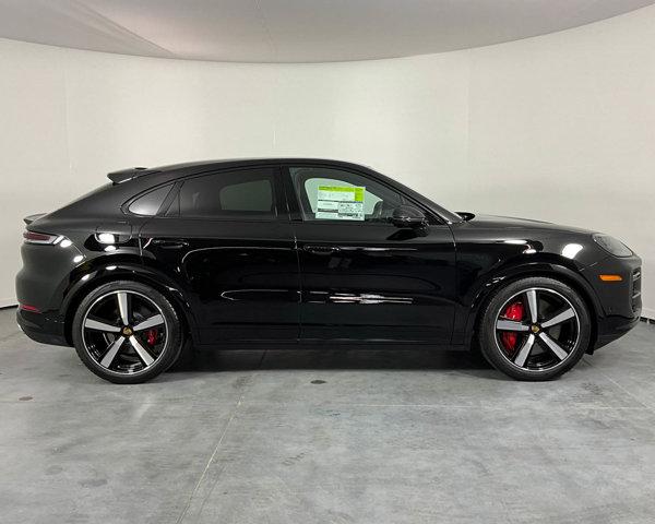 2024 Porsche Cayenne E-Hybrid Turbo