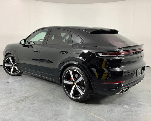 2024 Porsche Cayenne E-Hybrid Turbo