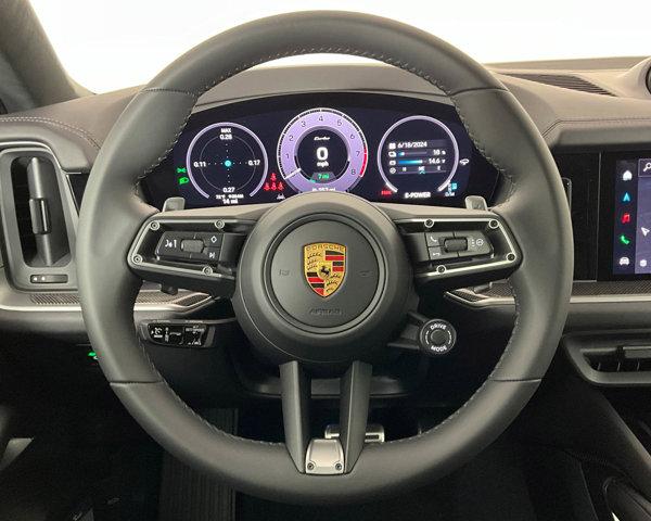 2024 Porsche Cayenne E-Hybrid Turbo
