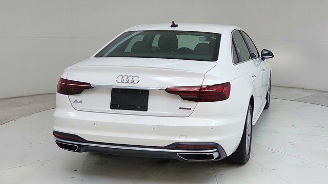 2021 Audi A4 Premium 40 TFSI quattro S tronic