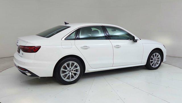 2021 Audi A4 Premium 40 TFSI quattro S tronic