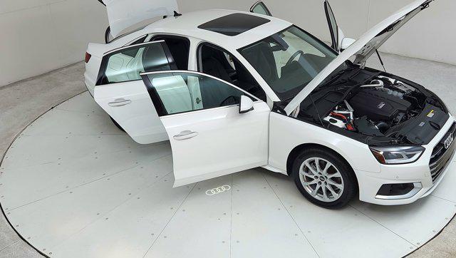 2021 Audi A4 Premium 40 TFSI quattro S tronic