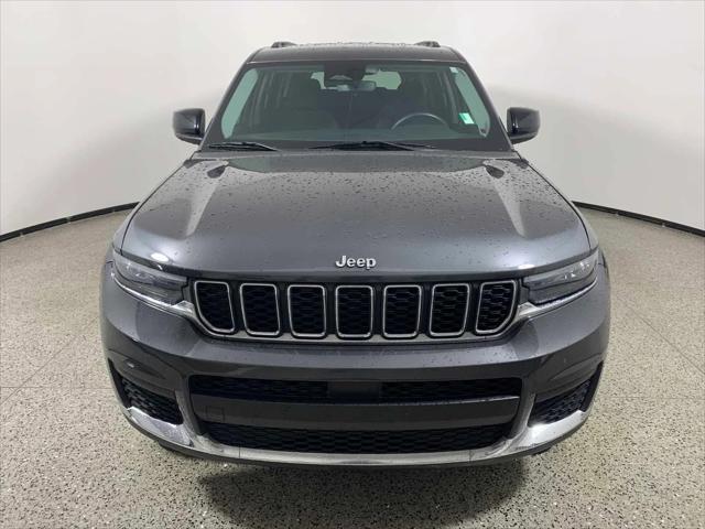 2021 Jeep Grand Cherokee L Laredo 4x2