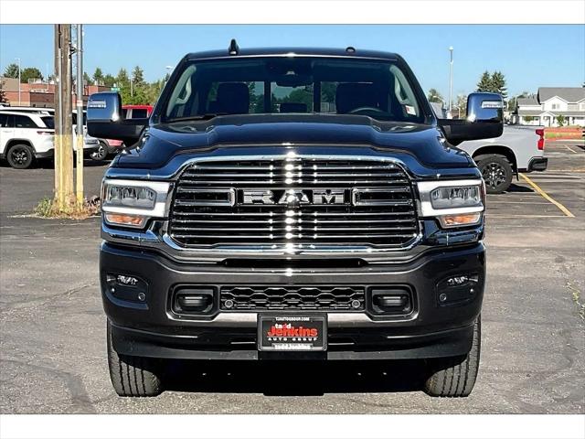 2024 RAM 3500 Laramie Crew Cab 4x4 8 Box