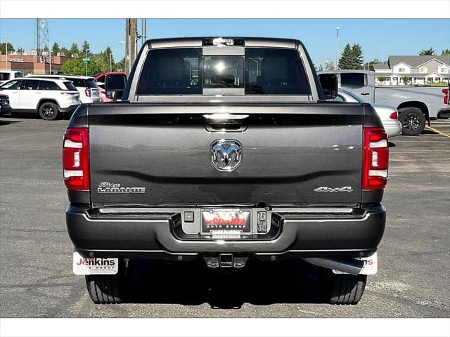 2024 RAM 3500 Laramie Crew Cab 4x4 8 Box