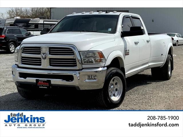 2017 RAM 3500 Lone Star Crew Cab 4x4 8 Box