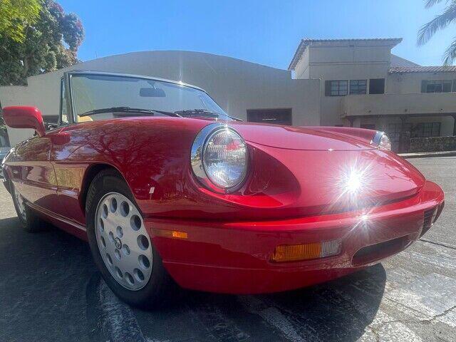 1991 Alfa Romeo Spider Veloce 2dr Convertible 5M