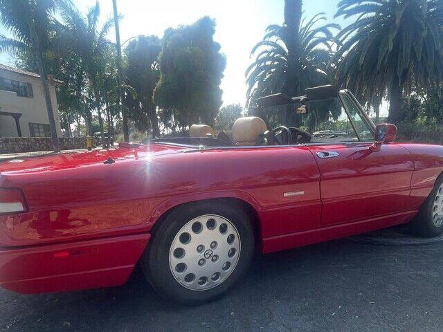 1991 Alfa Romeo Spider Veloce 2dr Convertible 5M