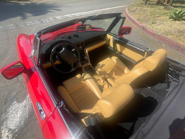 1991 Alfa Romeo Spider Veloce 2dr Convertible 5M
