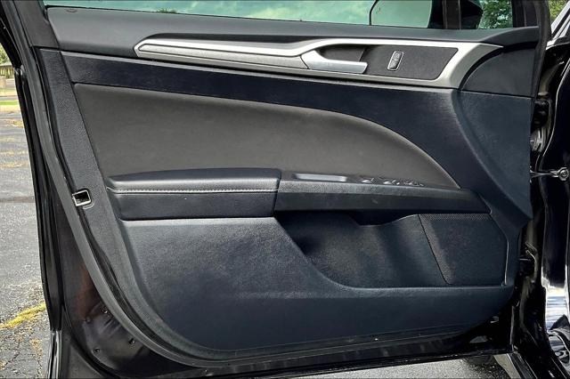 Used 2020 Ford Fusion SE For Sale in Olive Branch, MS