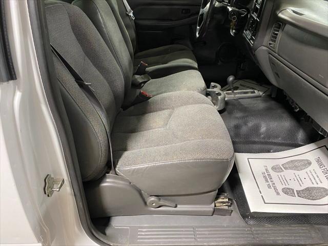 2004 Chevrolet Silverado 2500HD Work Truck