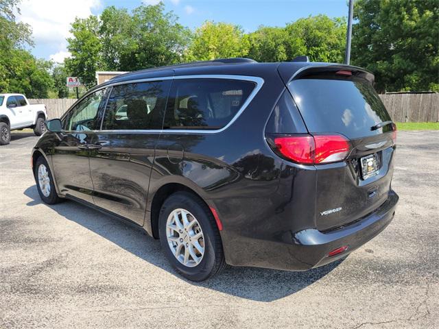 2021 Chrysler Voyager LXI