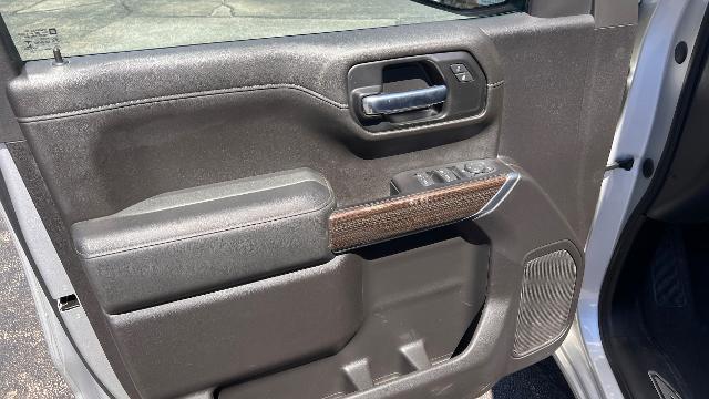 2020 Chevrolet Silverado 1500 4WD Crew Cab Short Bed LT