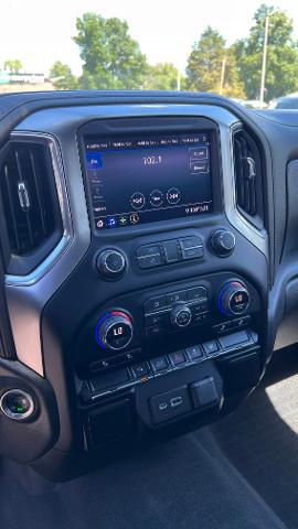2020 Chevrolet Silverado 1500 4WD Crew Cab Short Bed LT