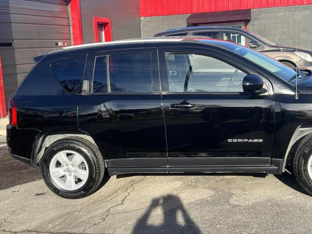 2017 Jeep Compass Latitude FWD