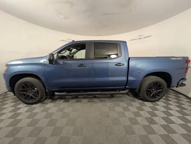 2024 Chevrolet Silverado 1500 4WD Crew Cab Short Bed Custom