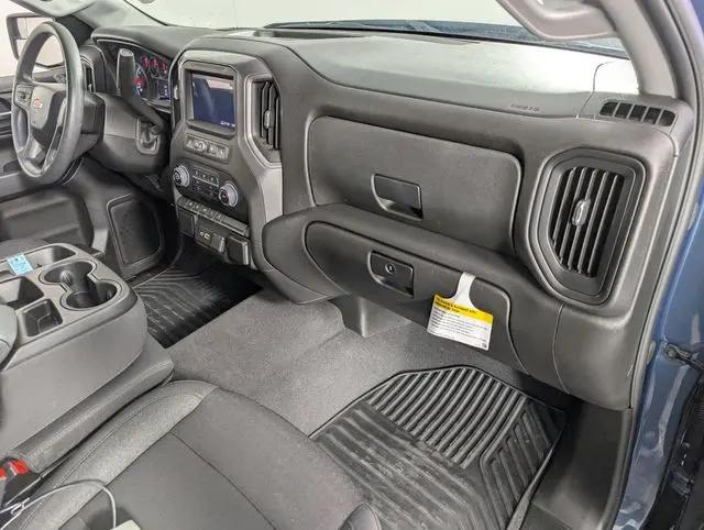 2024 Chevrolet Silverado 1500 4WD Crew Cab Short Bed Custom