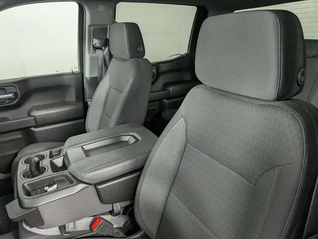 2024 Chevrolet Silverado 1500 4WD Crew Cab Short Bed Custom