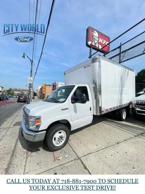 2025 Ford E-350 Cutaway E-Series Cutaway