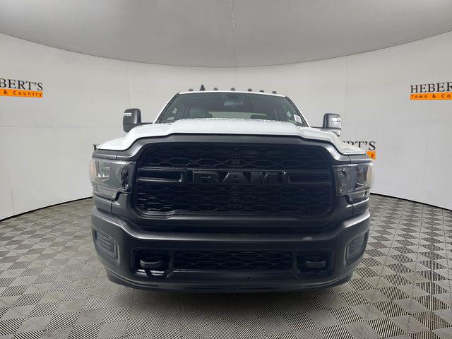 2024 RAM Ram 2500 RAM 2500 TRADESMAN CREW CAB 4X4 8 BOX